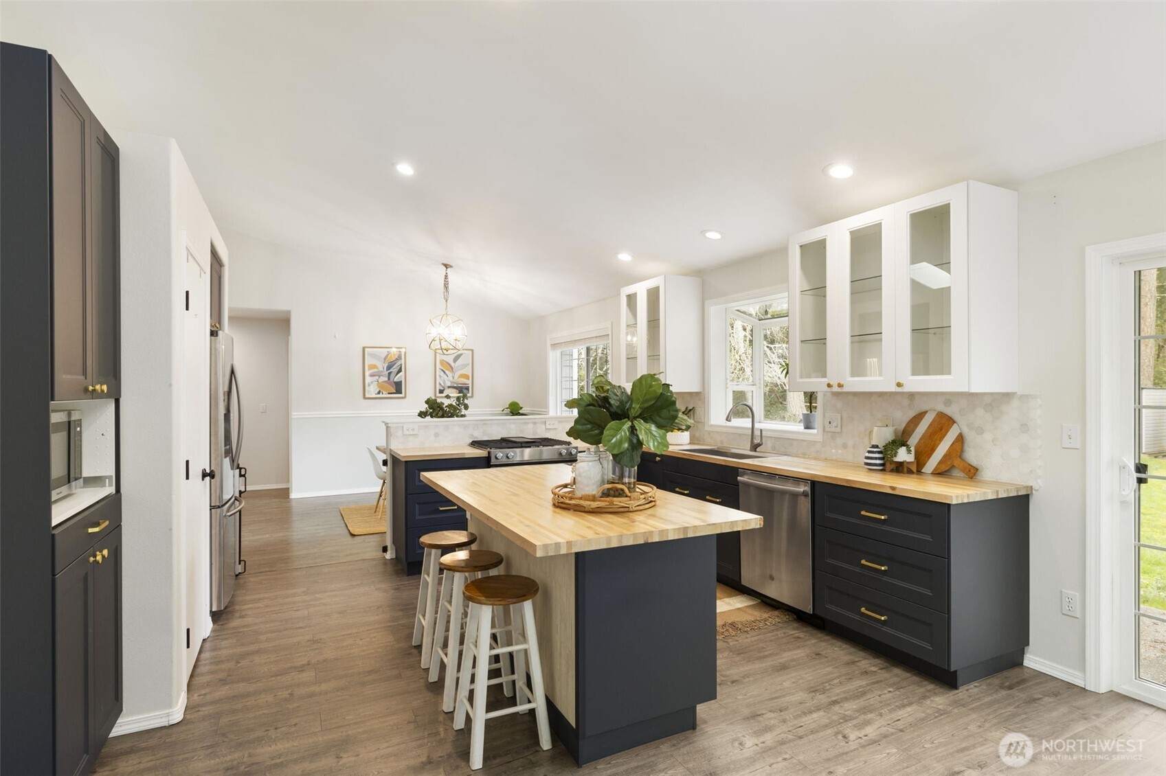 34 Fairbreeze Drive