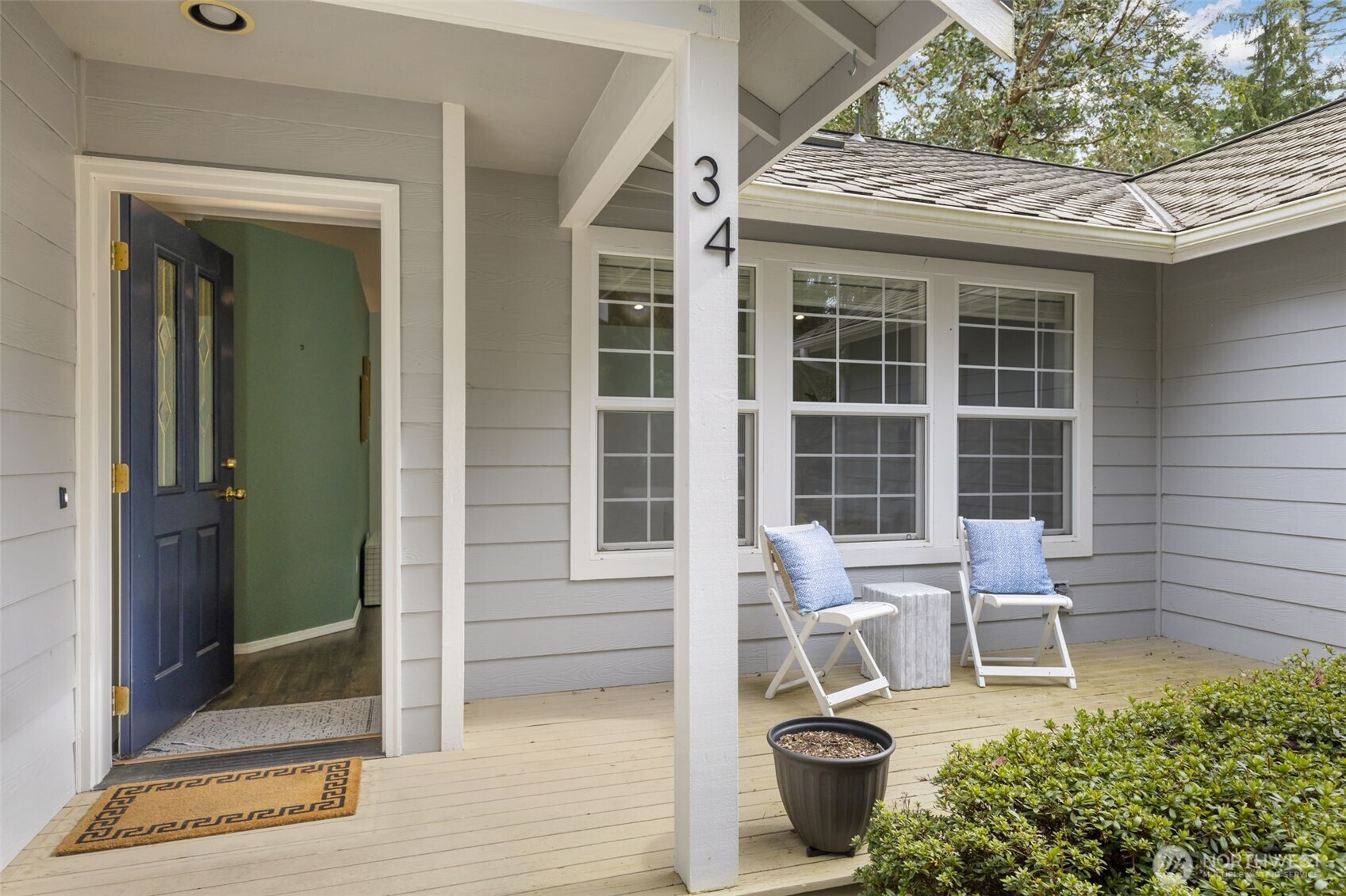 34 Fairbreeze Drive