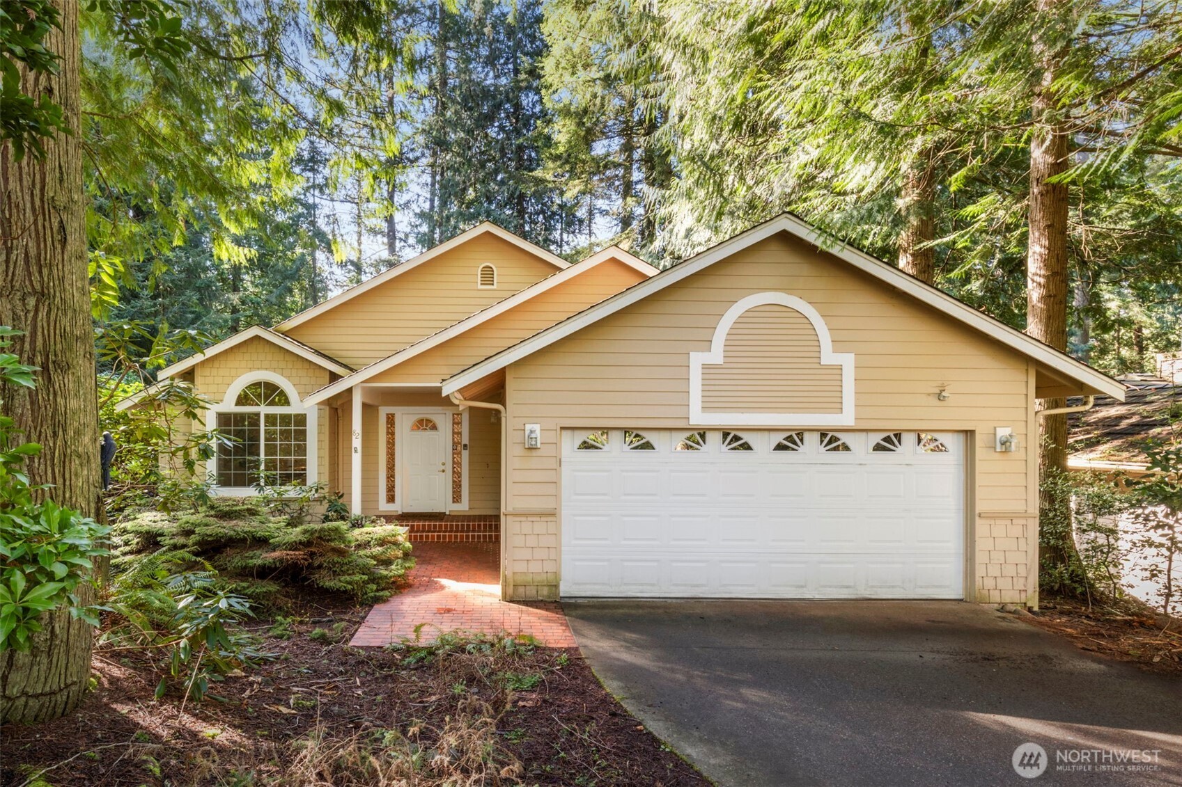 82 Ames Lane
