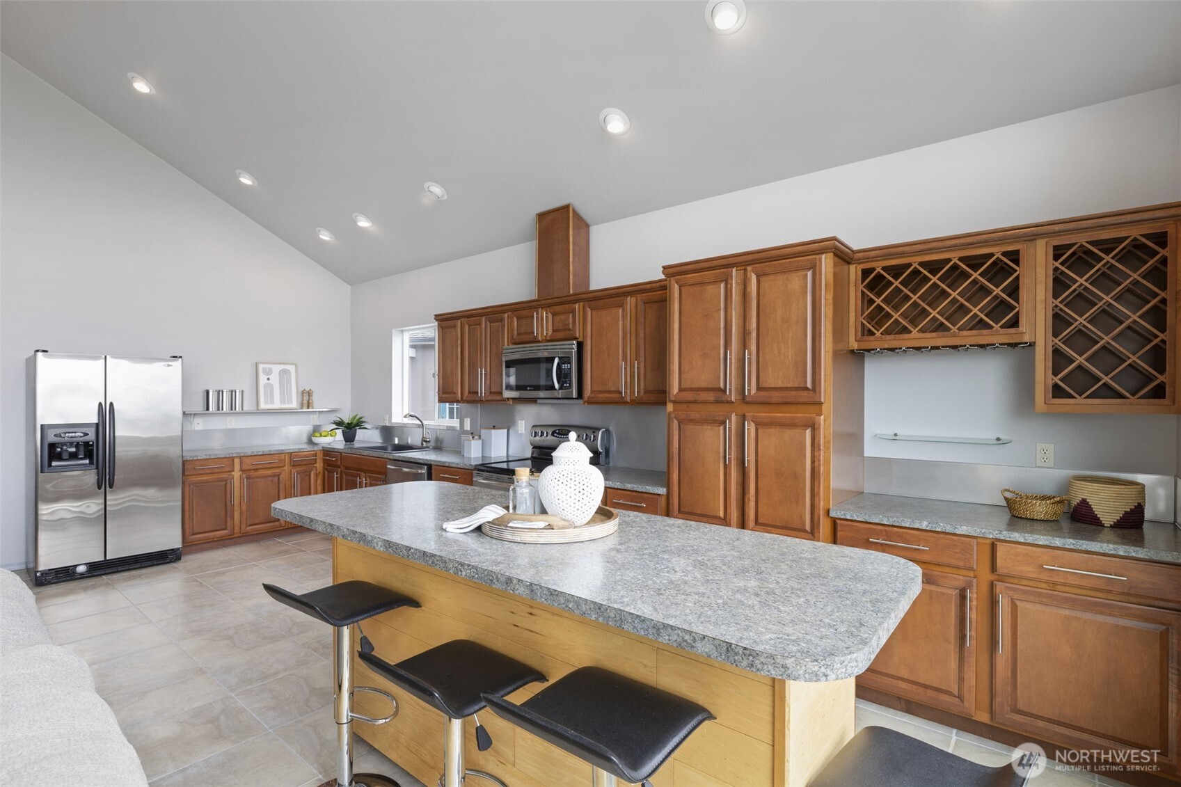 121 Ridge Drive
