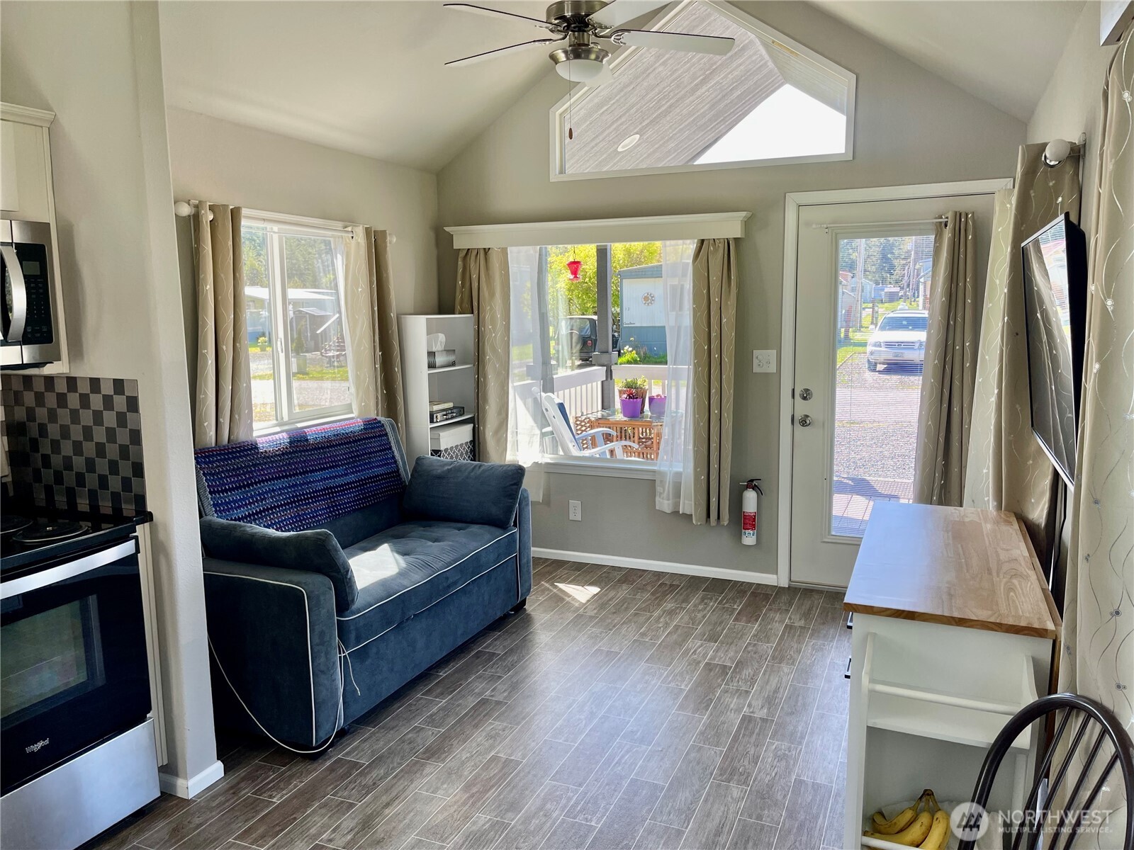 6062 Hwy 20 Unit: 9