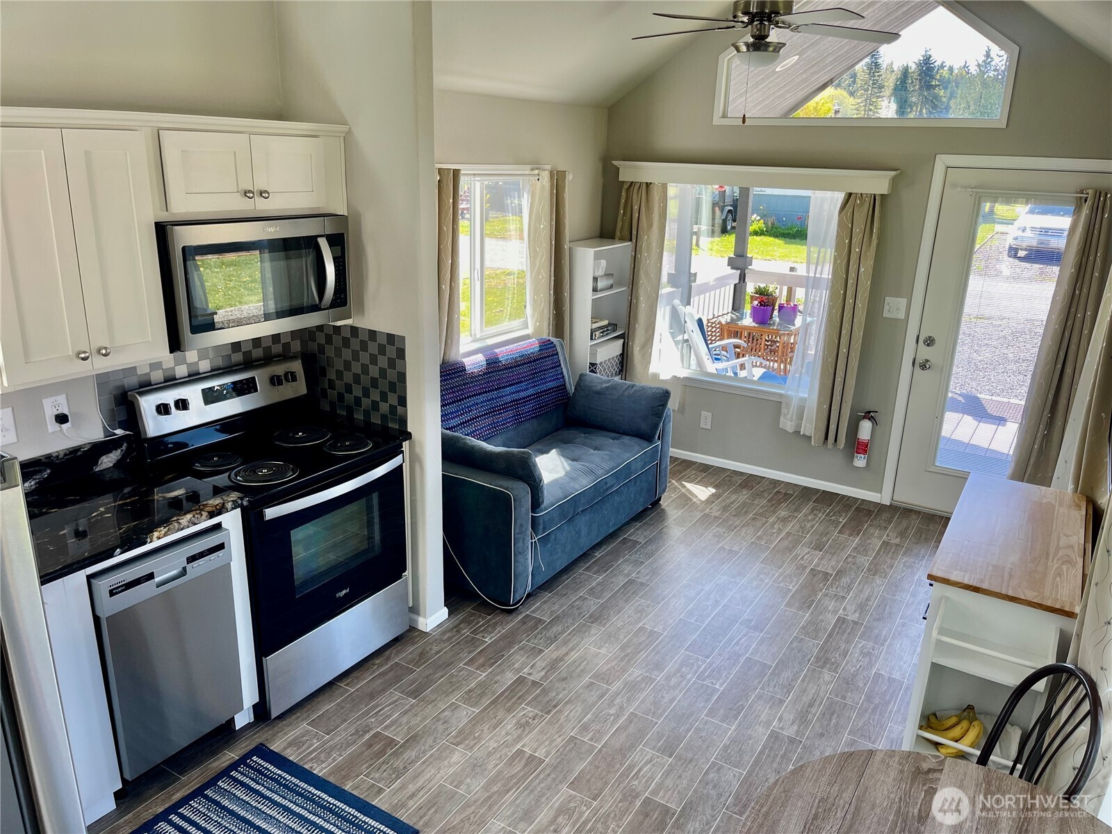 6062 Hwy 20 Unit: 9