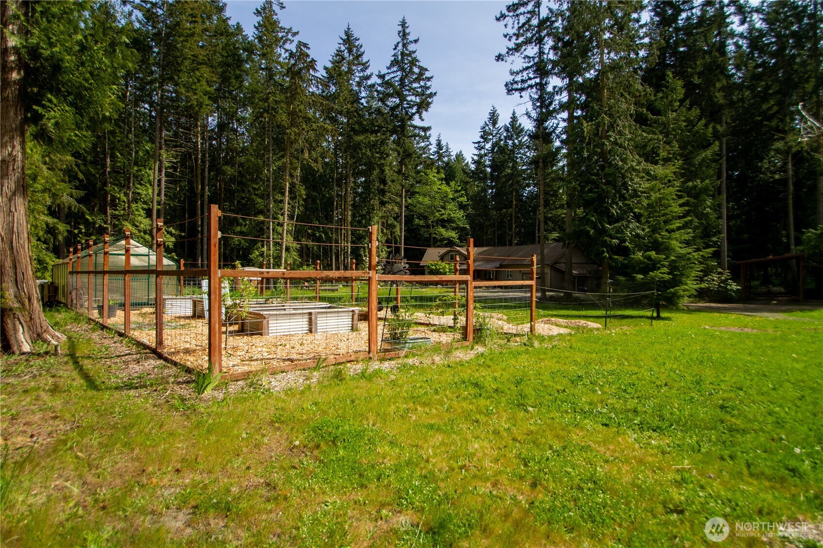 387 Arcadia West