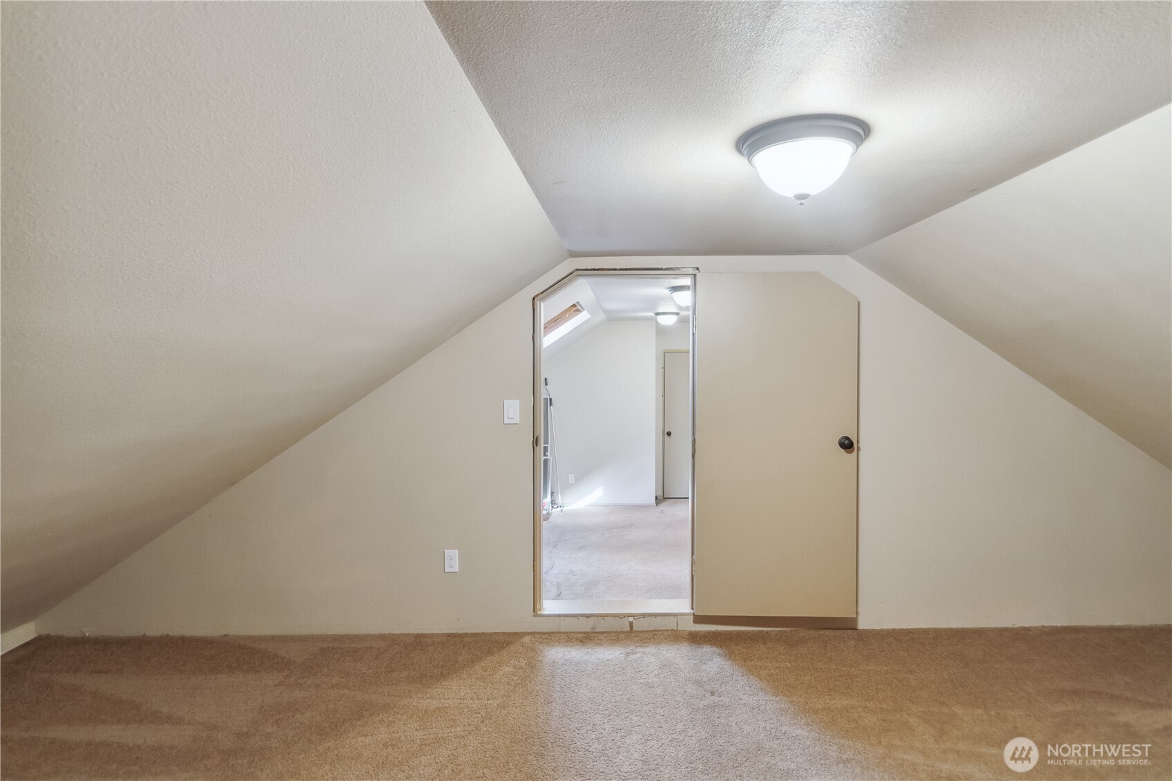 387 Arcadia West
