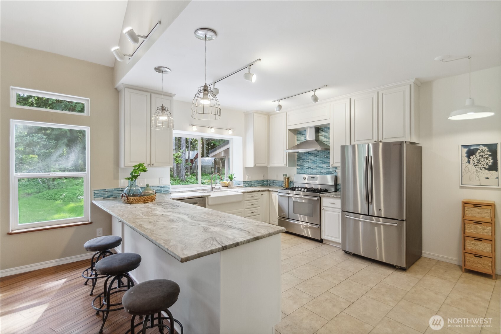 387 Arcadia West