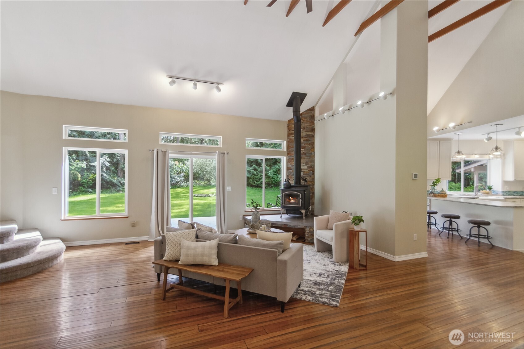 387 Arcadia West