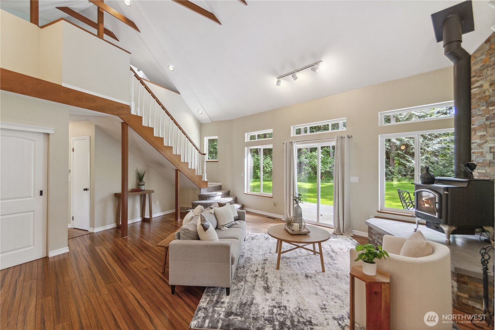 387 Arcadia West