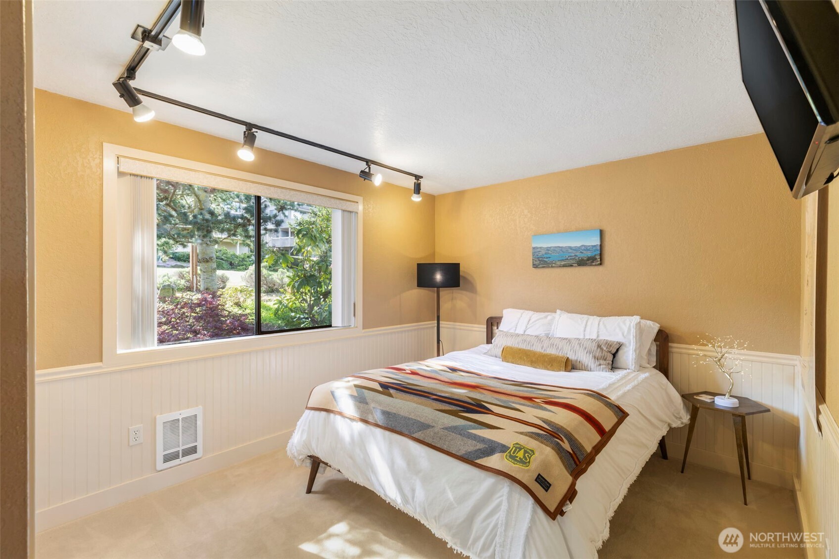 30 Bluffs Drive Unit: 2