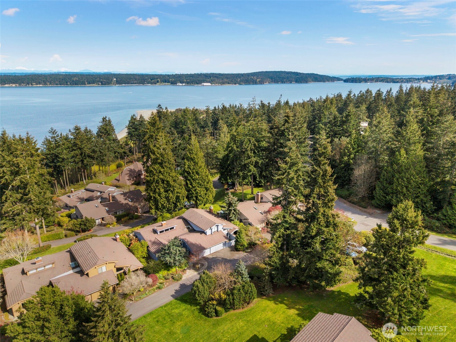 30 Bluffs Drive Unit: 2