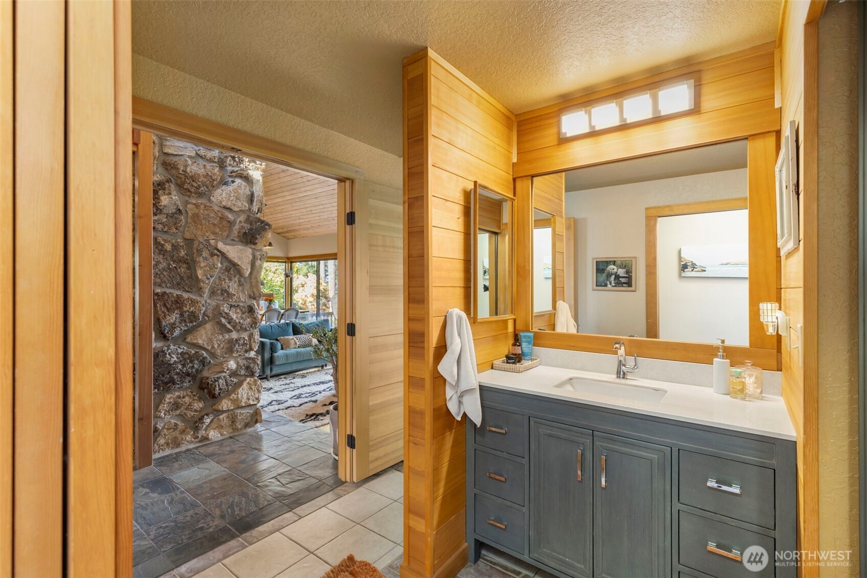 30 Bluffs Drive Unit: 2