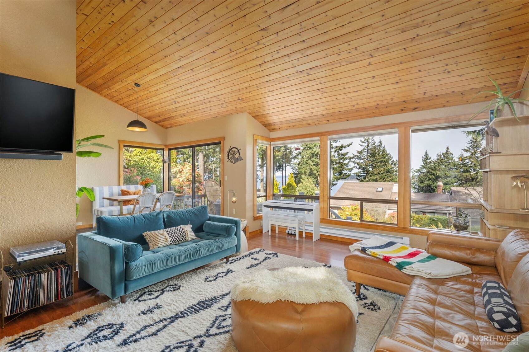30 Bluffs Drive Unit: 2