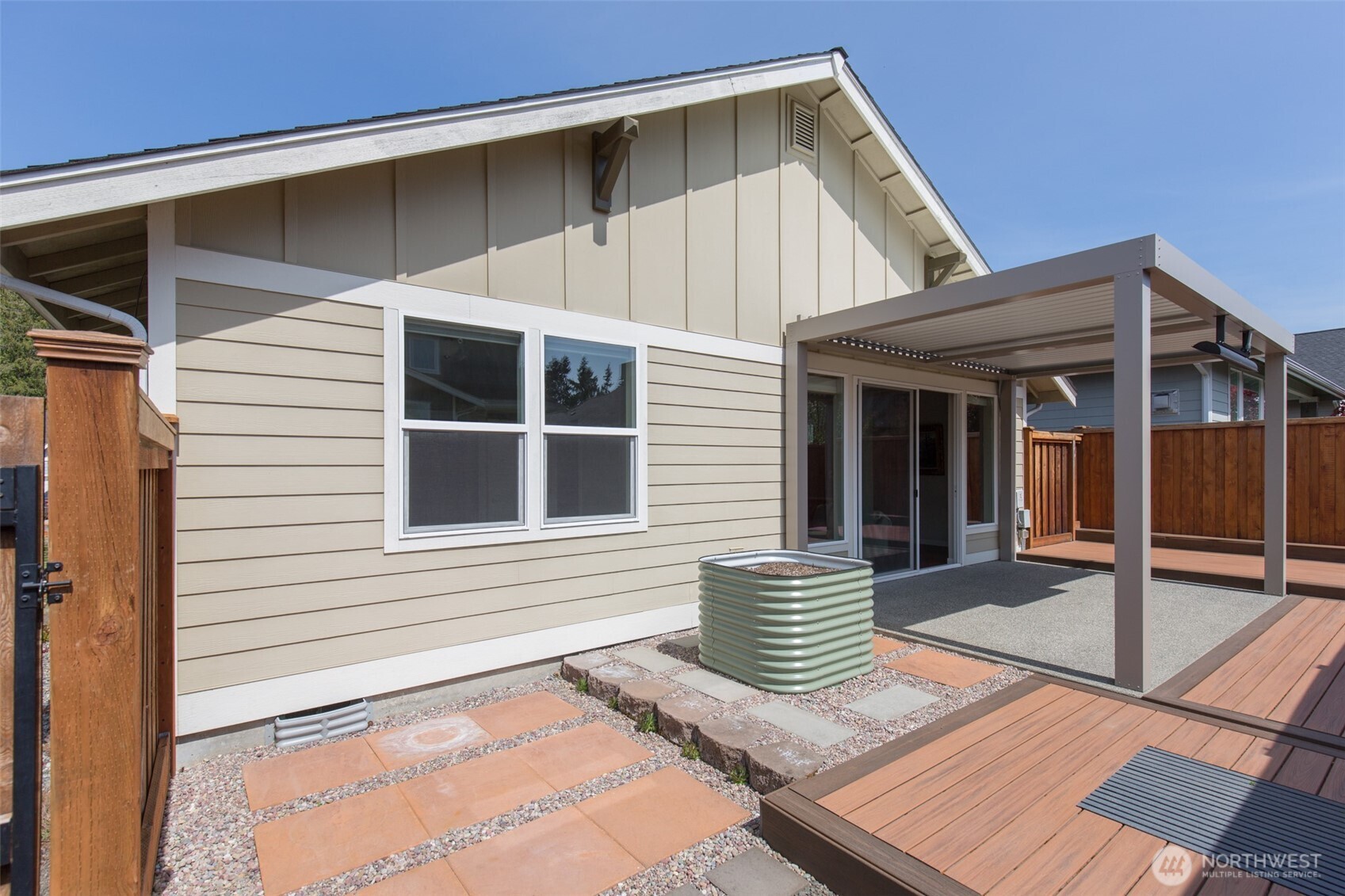 100 Pinehurst Loop