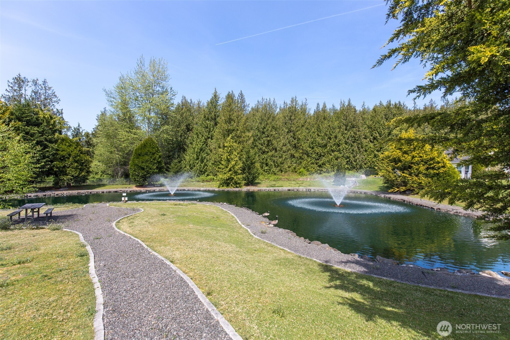 100 Pinehurst Loop