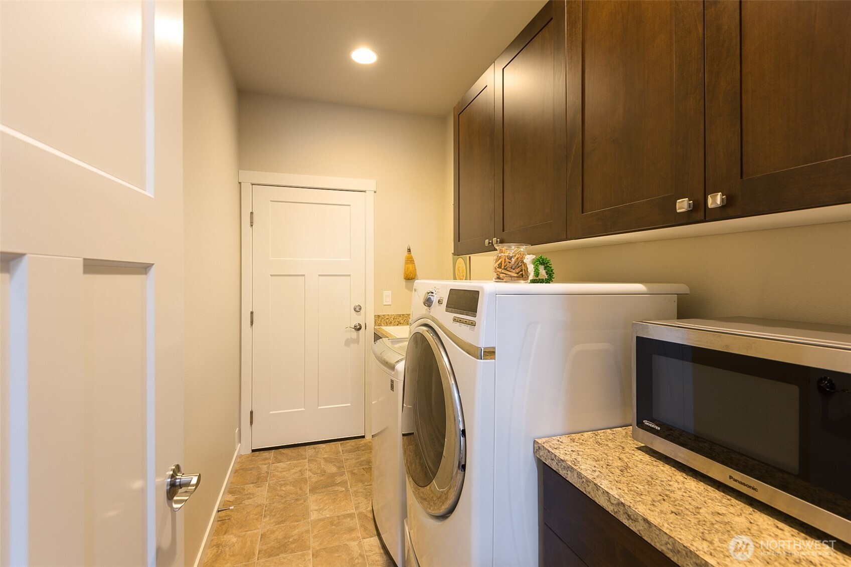 100 Pinehurst Loop