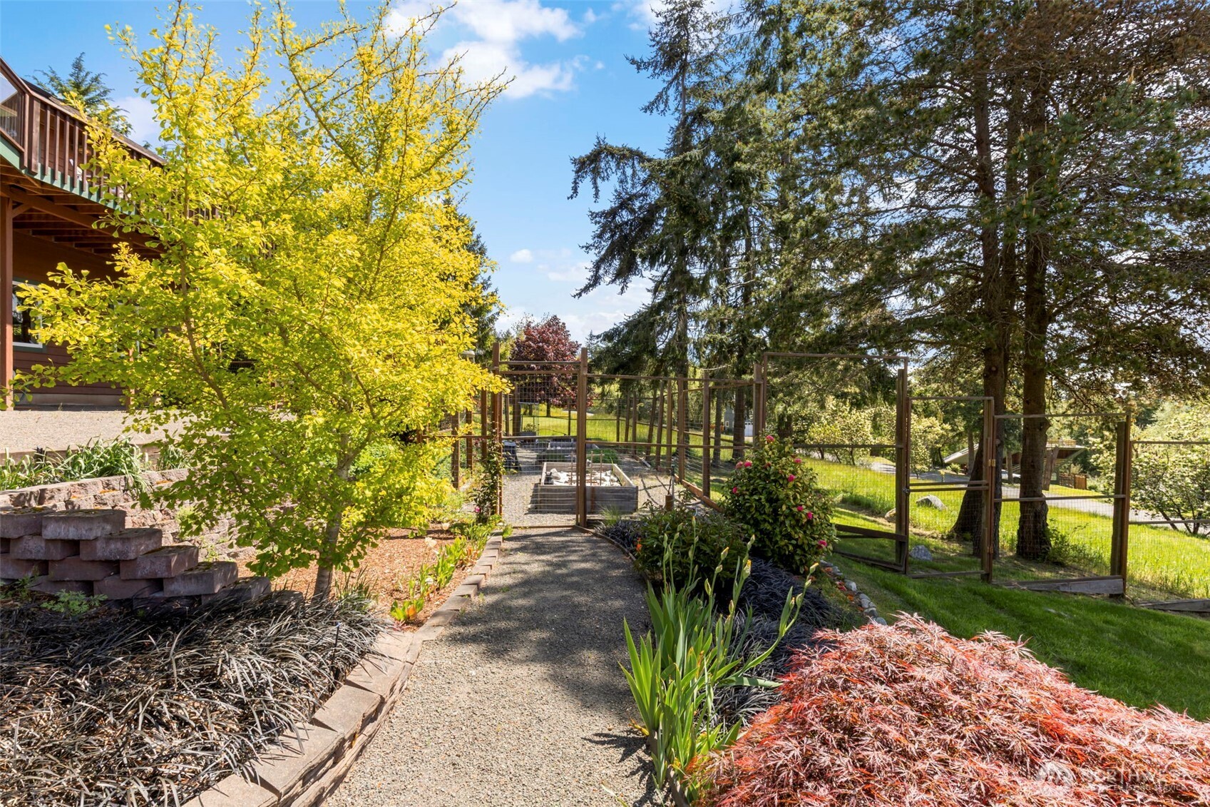 5462 Cape George Road