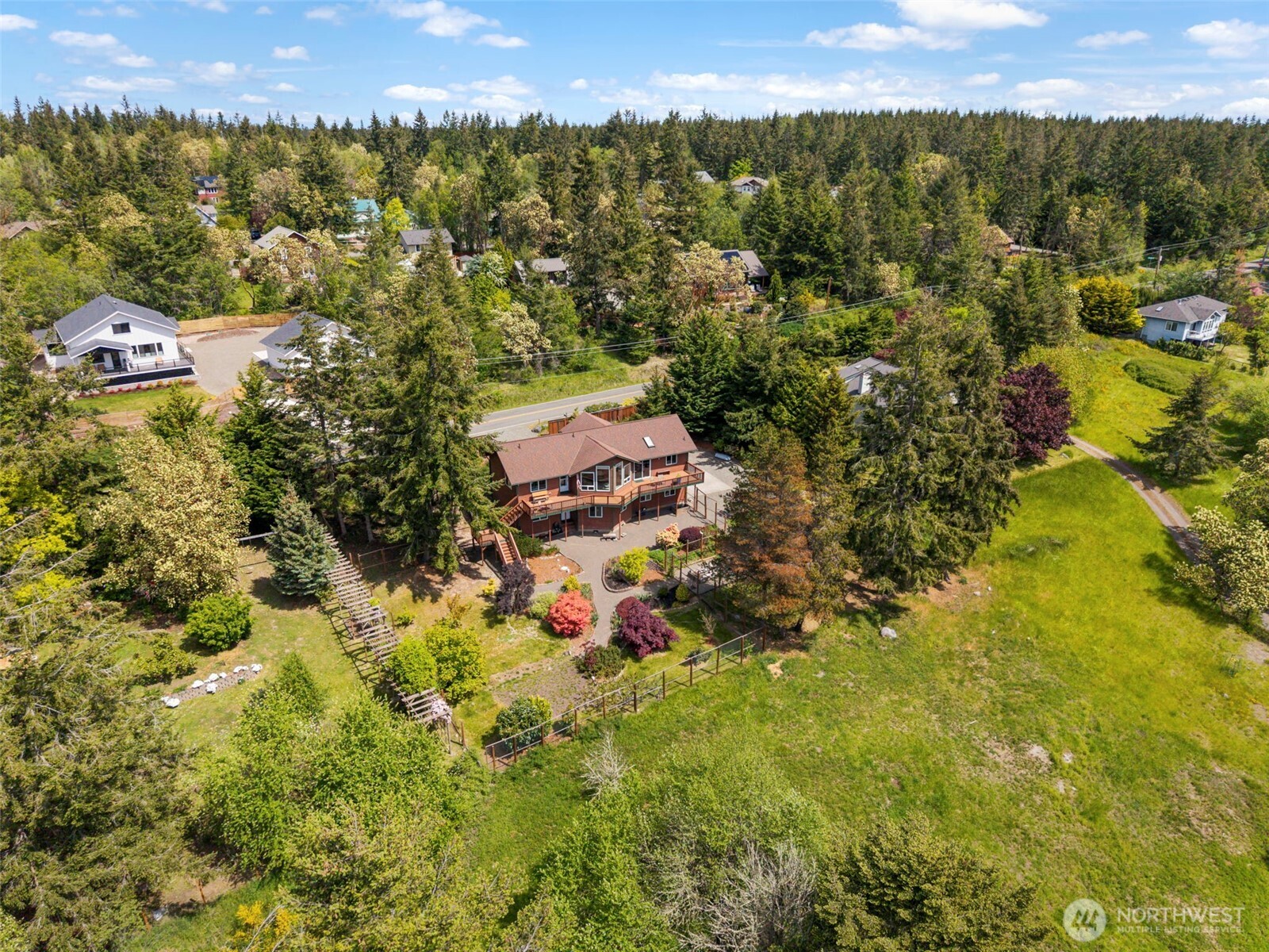 5462 Cape George Road