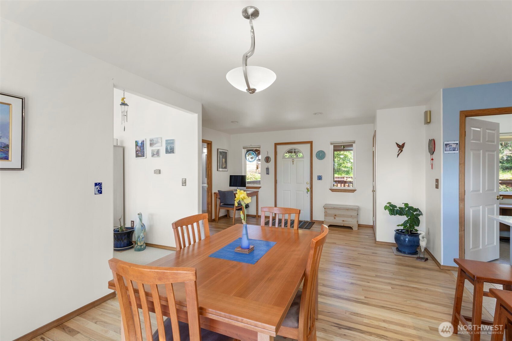 5462 Cape George Road