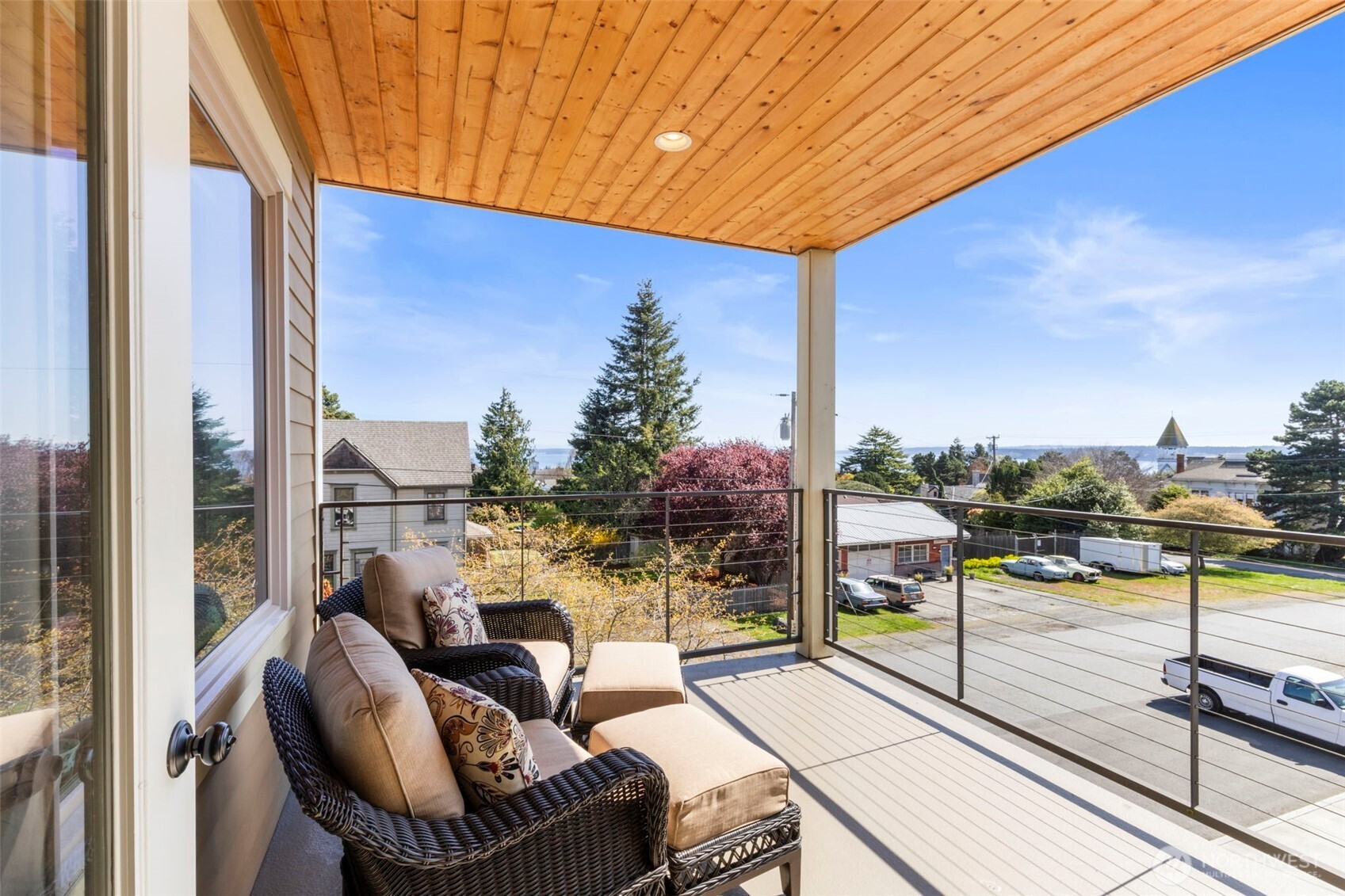 1215 Lawrence Street Unit: 201