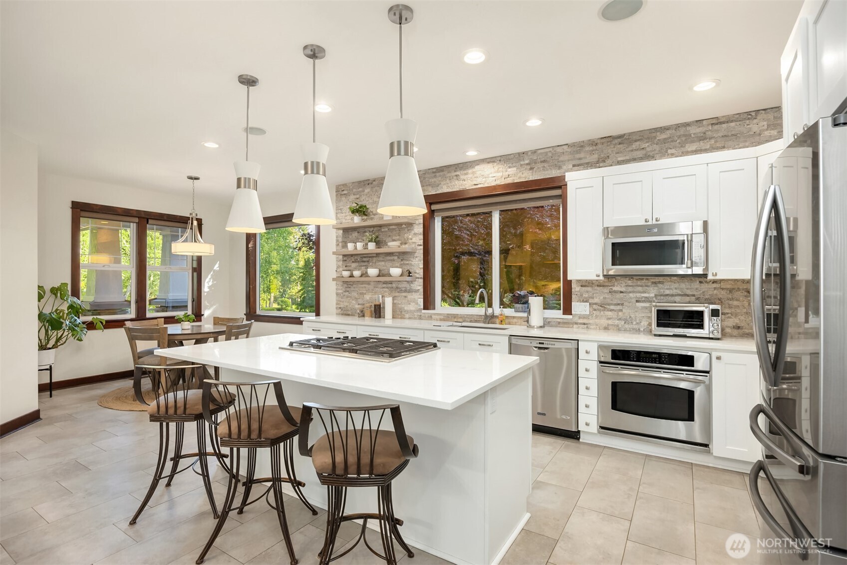 9717 Sunny Hill Circle
