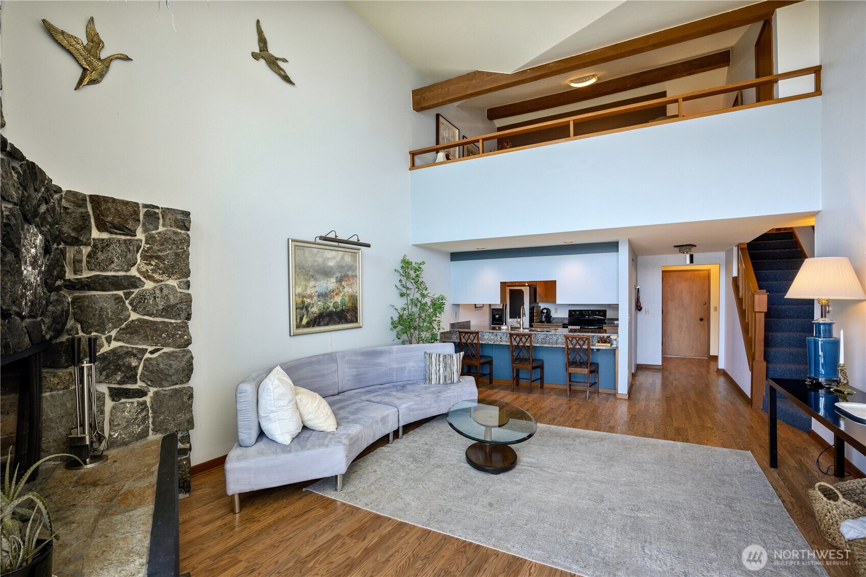 140 Admiralty Ln Unit: 370