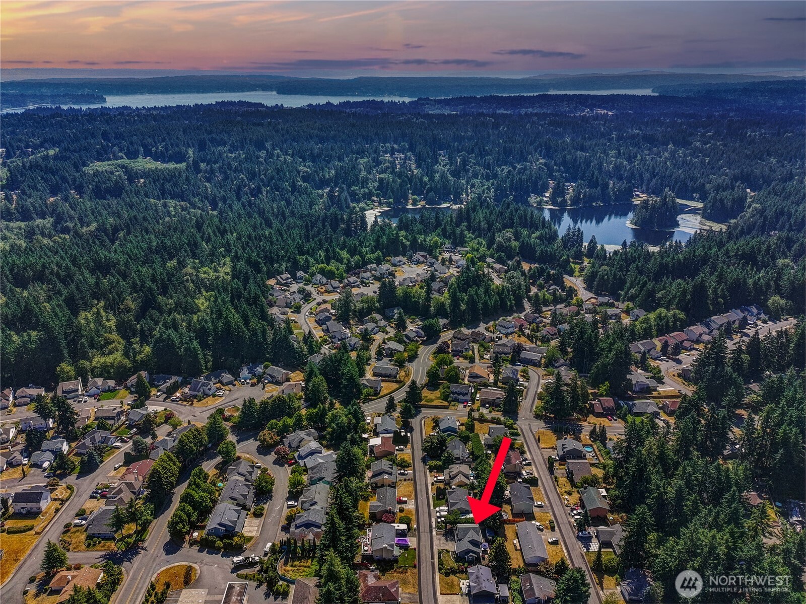 1441 NW Lakehill Circle
