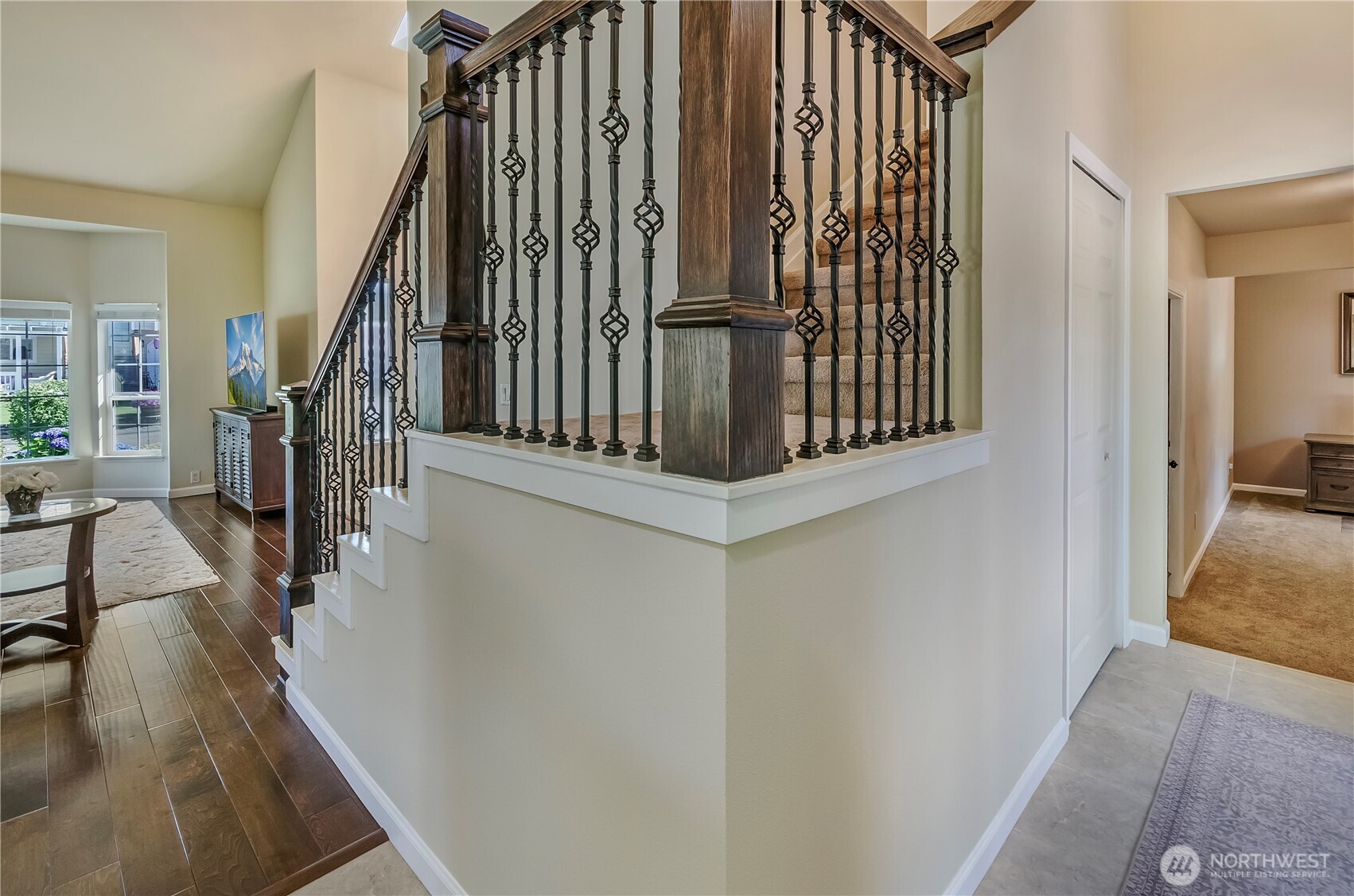 1441 NW Lakehill Circle