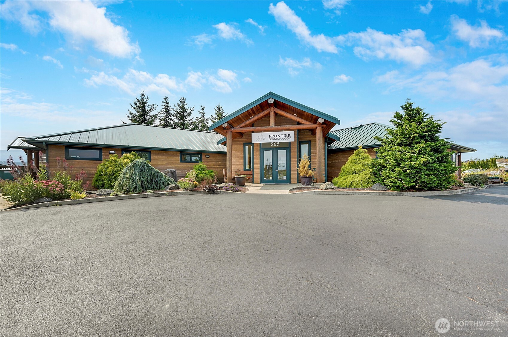 565 Eureka Way