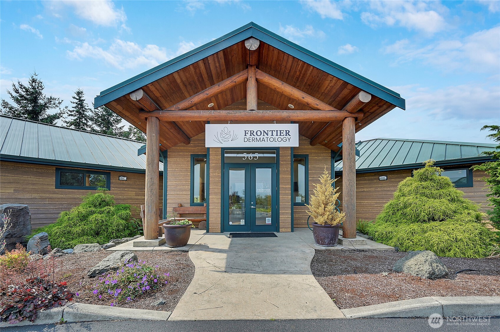 565 Eureka Way