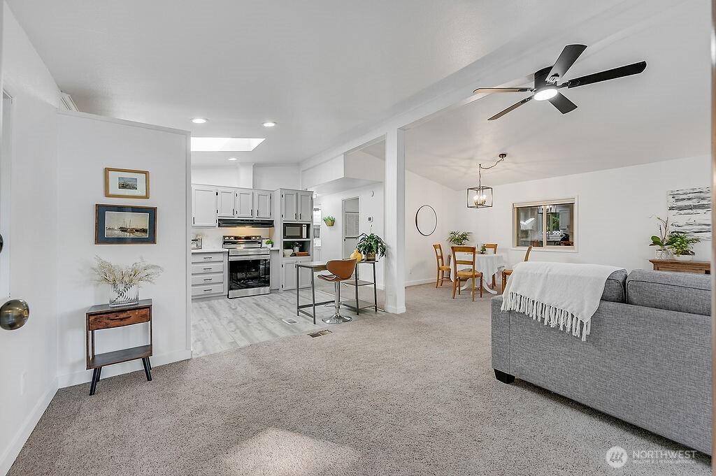 100 Crestview Drive