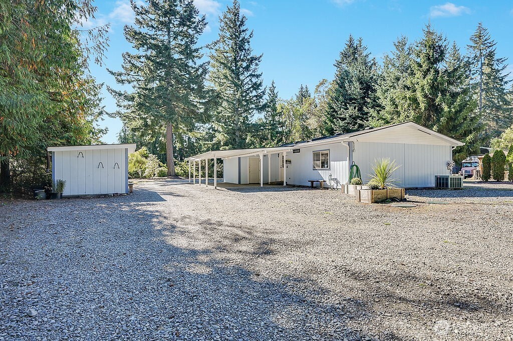 100 Crestview Drive