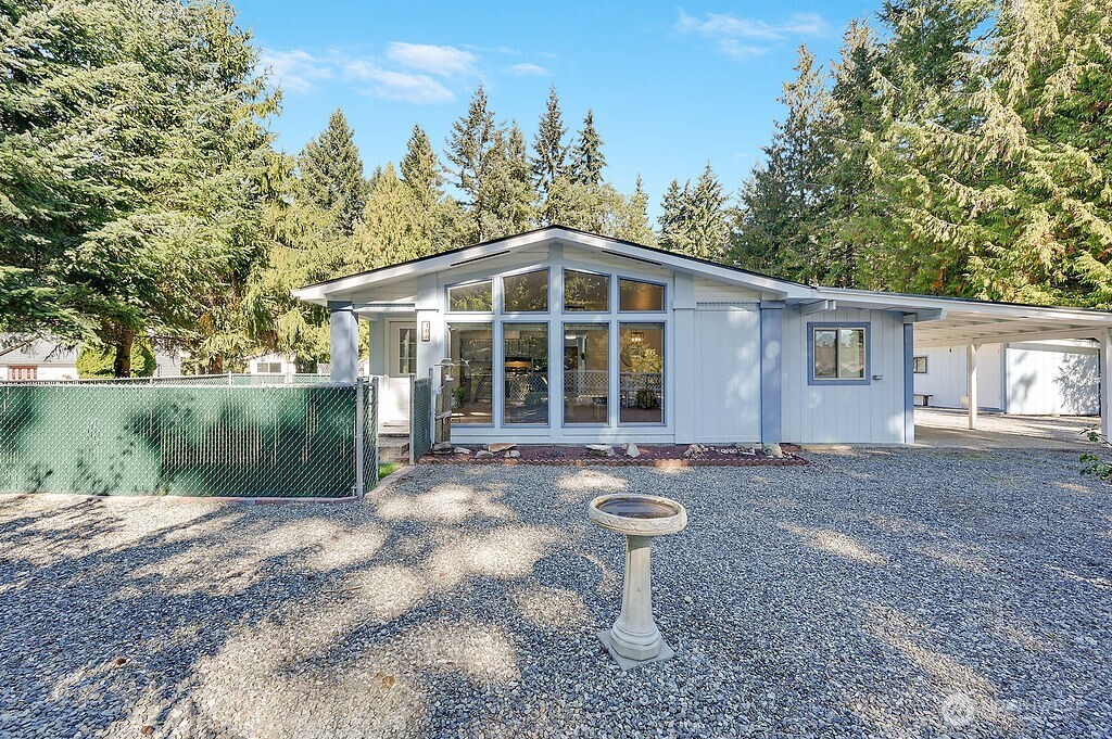 100 Crestview Drive