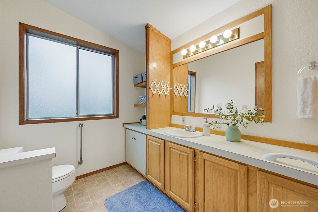 2117 Renee Place