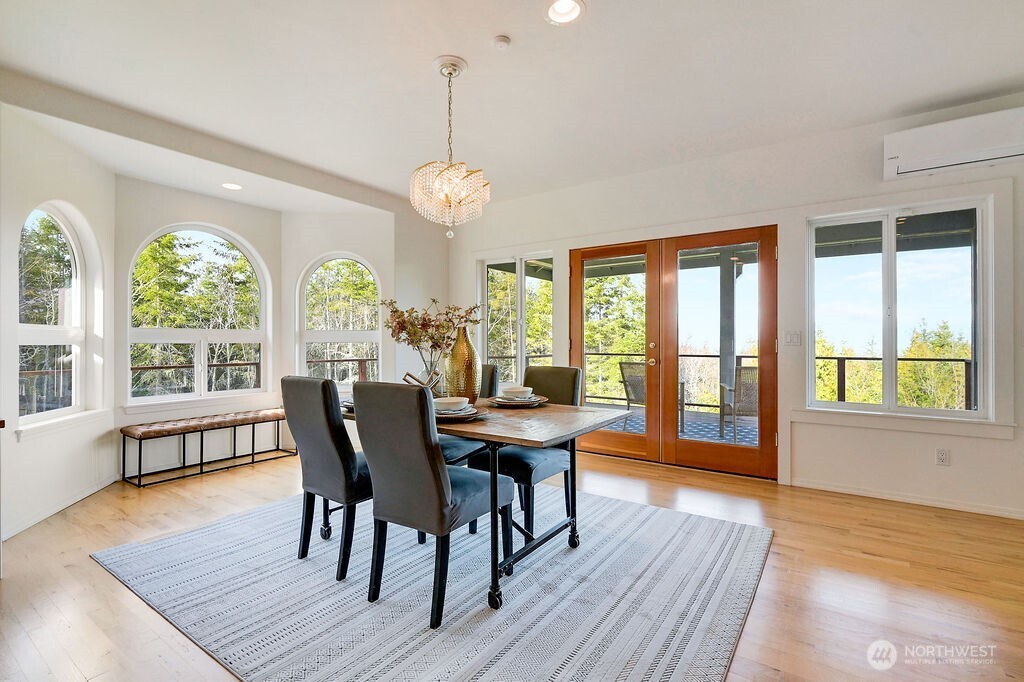 275404 Highway 101