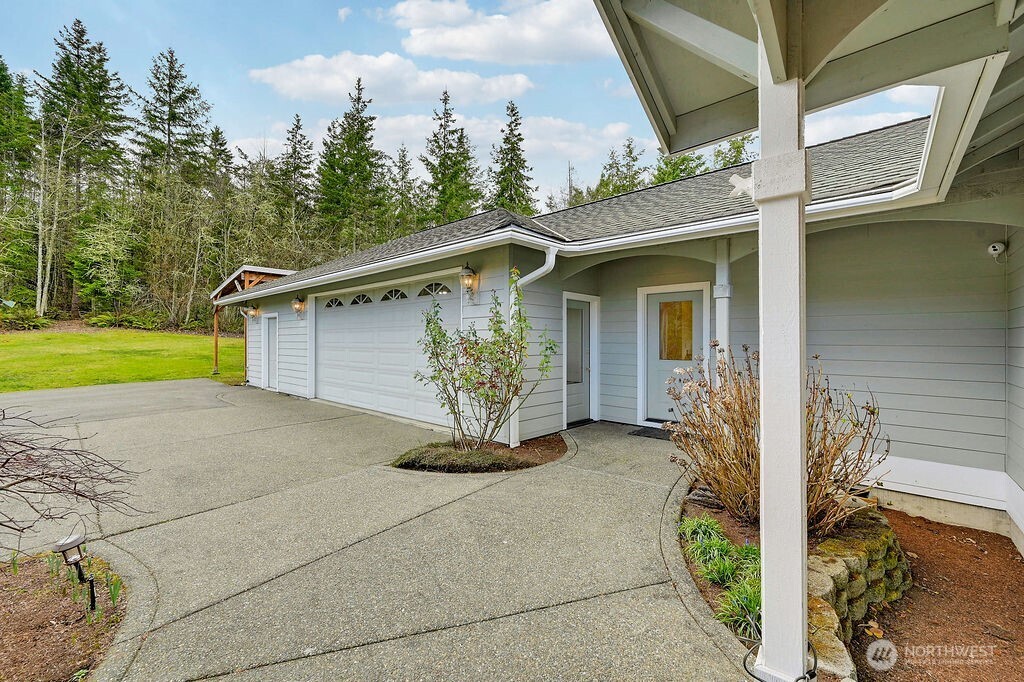 275404 Highway 101