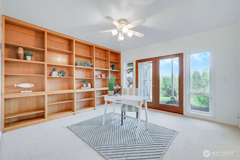 275404 Highway 101