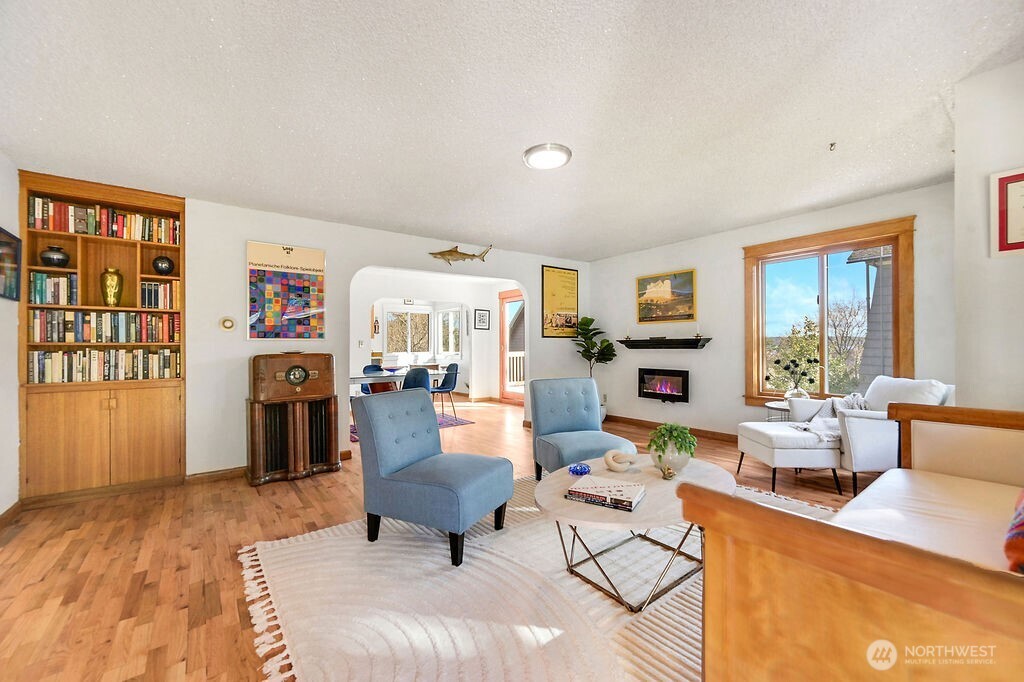 1106 Madison
