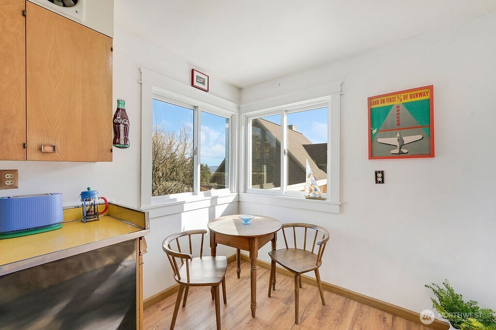 1106 Madison