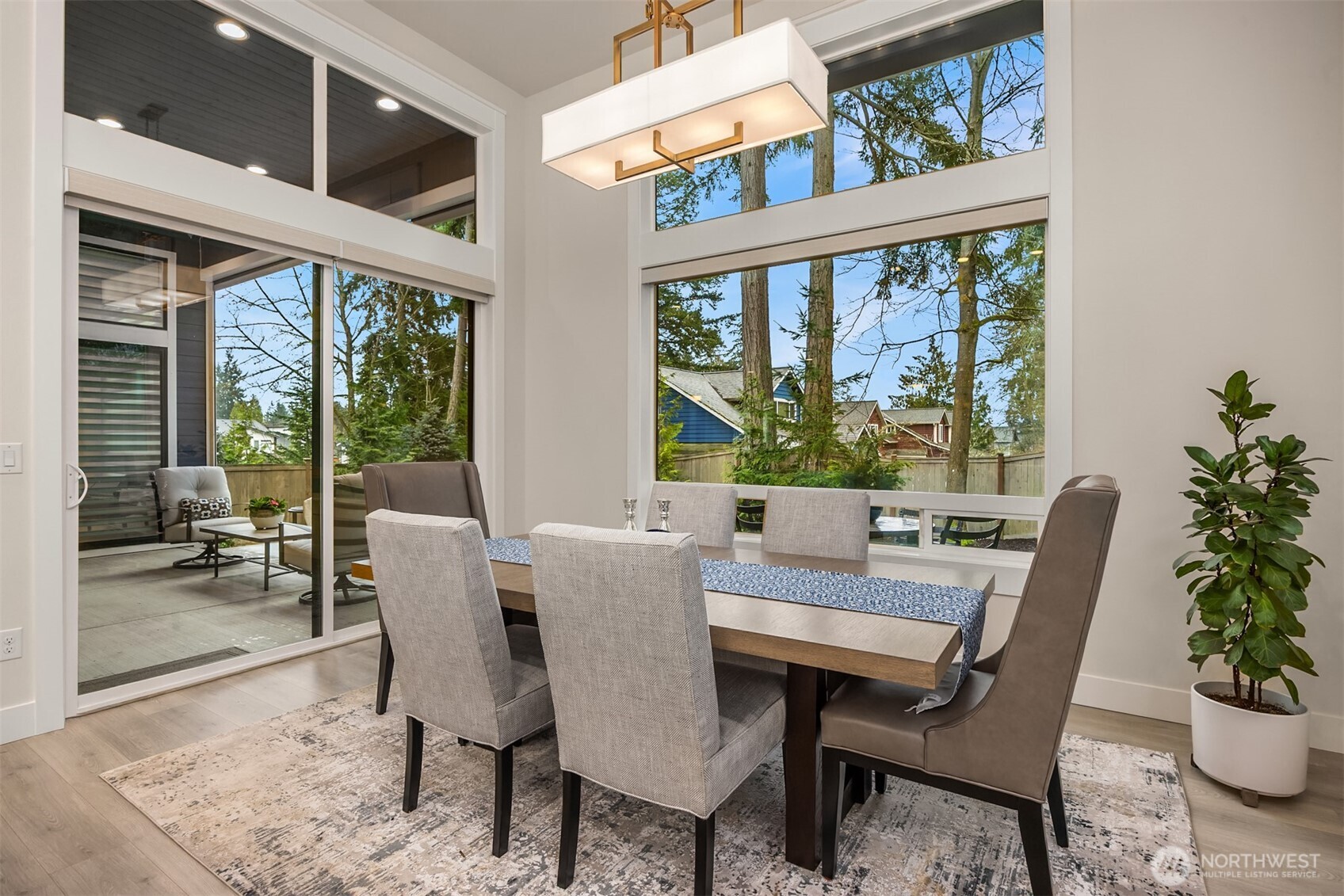 139 Duane Lane NW