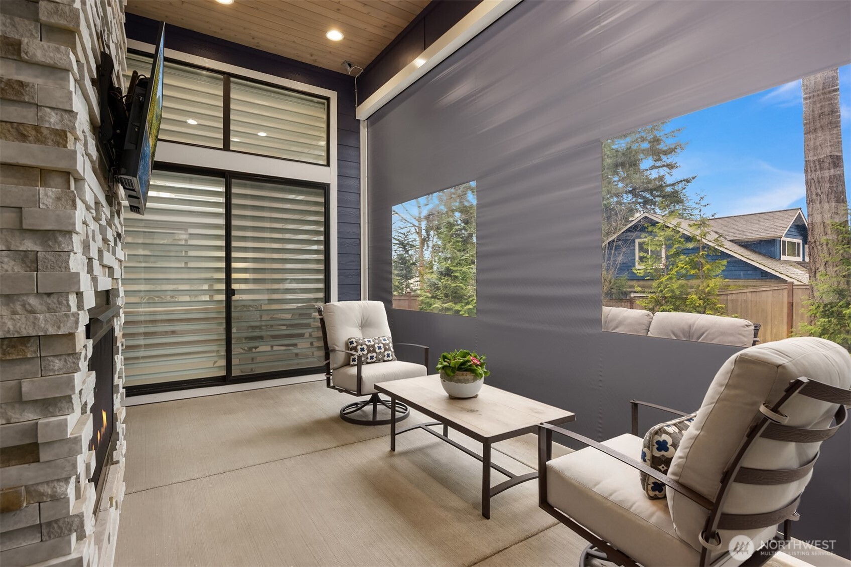 139 Duane Lane NW