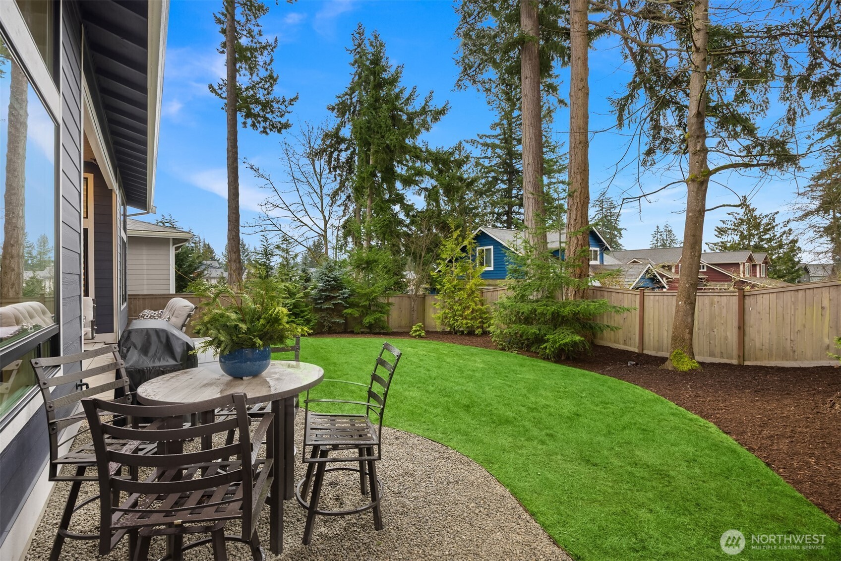 139 Duane Lane NW