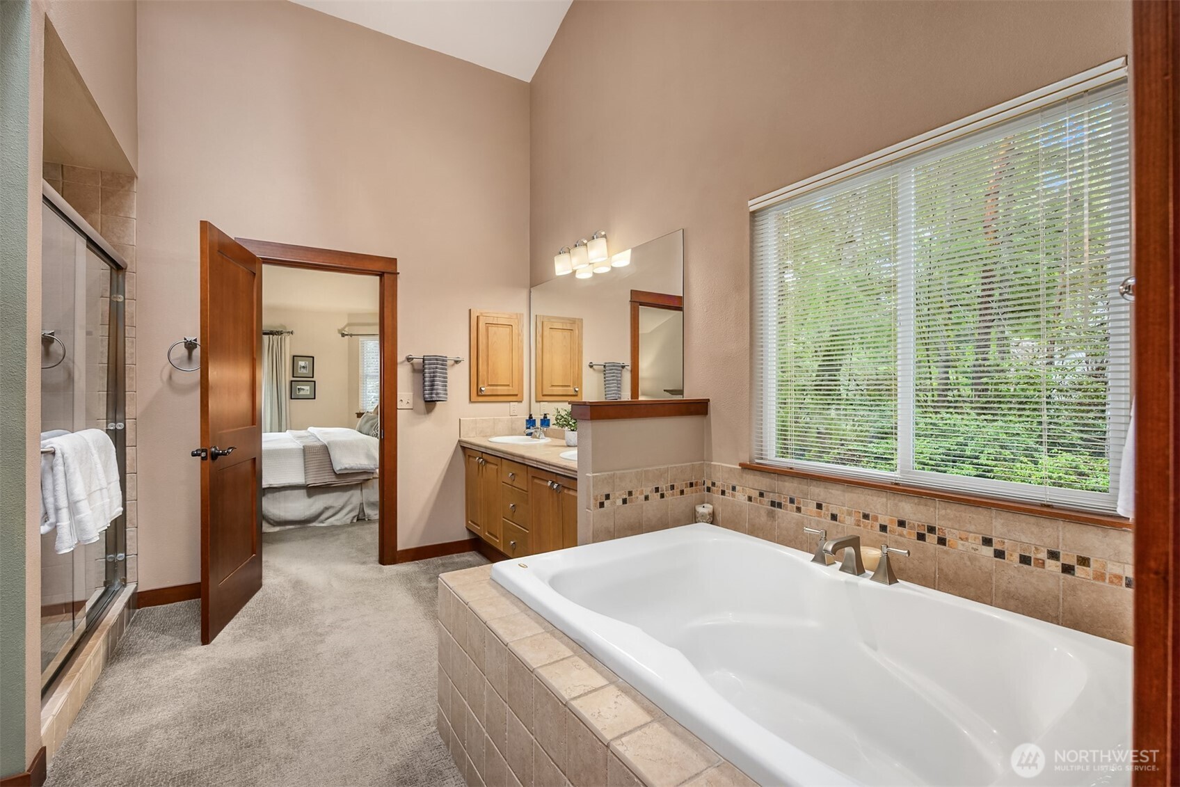 2013 NW Valkyrie Lane