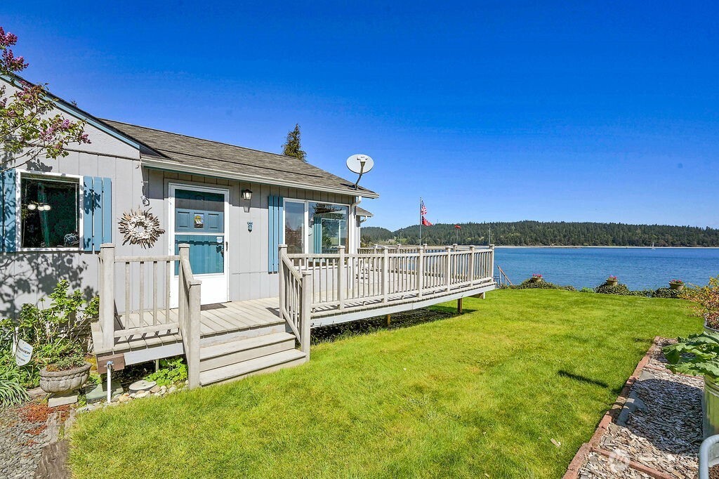 1671 Oak Bay Road