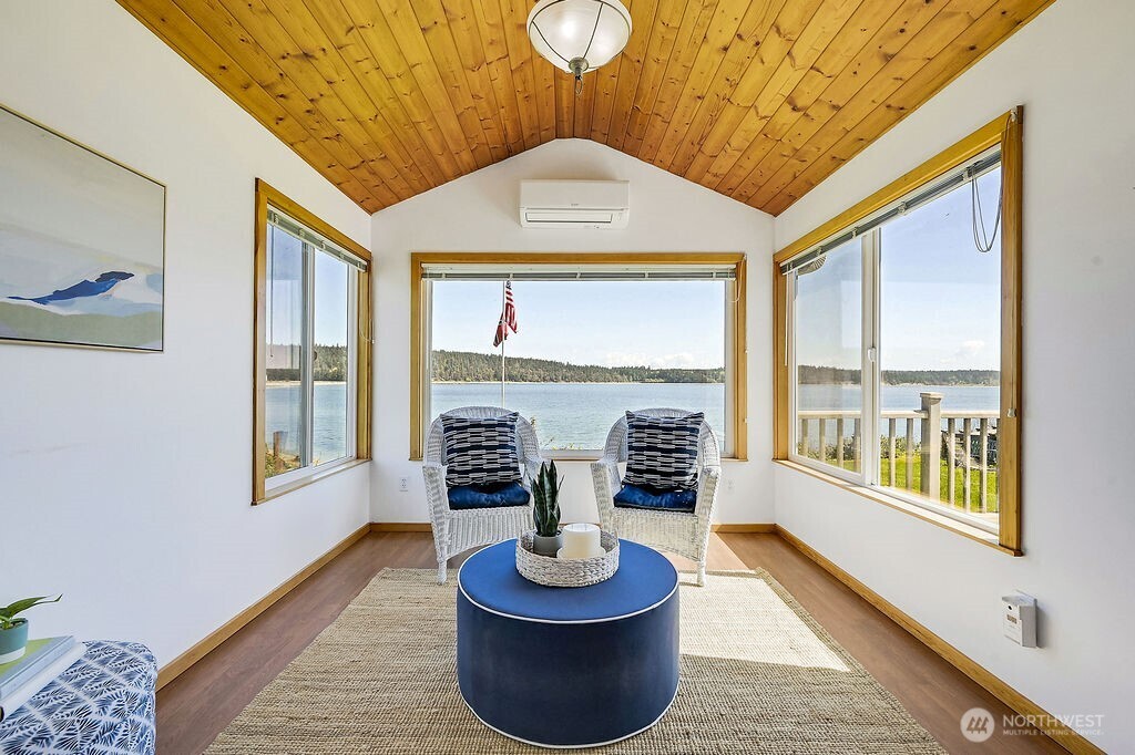 1671 Oak Bay Road