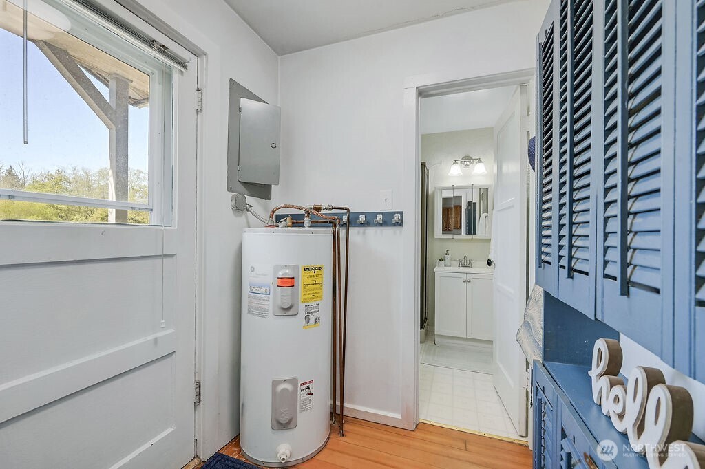 1671 Oak Bay Road