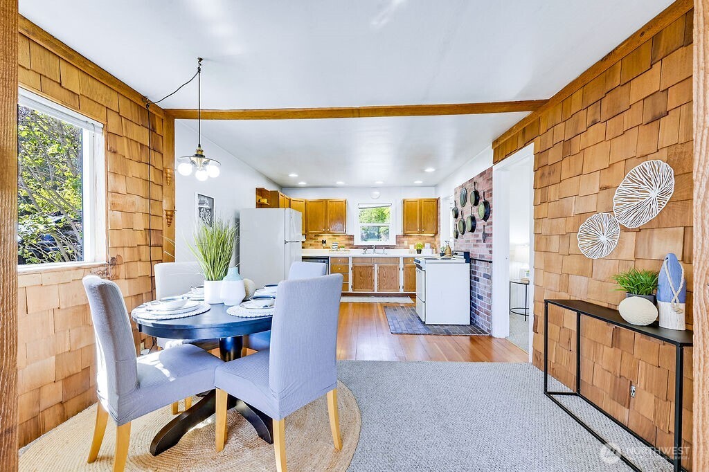 1671 Oak Bay Road