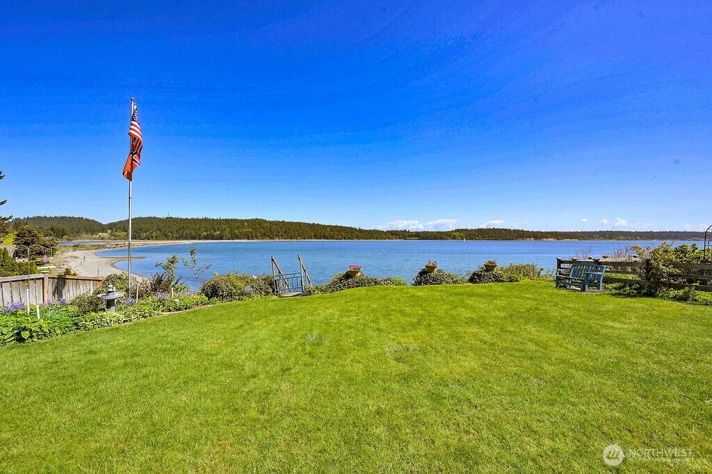 1671 Oak Bay Road