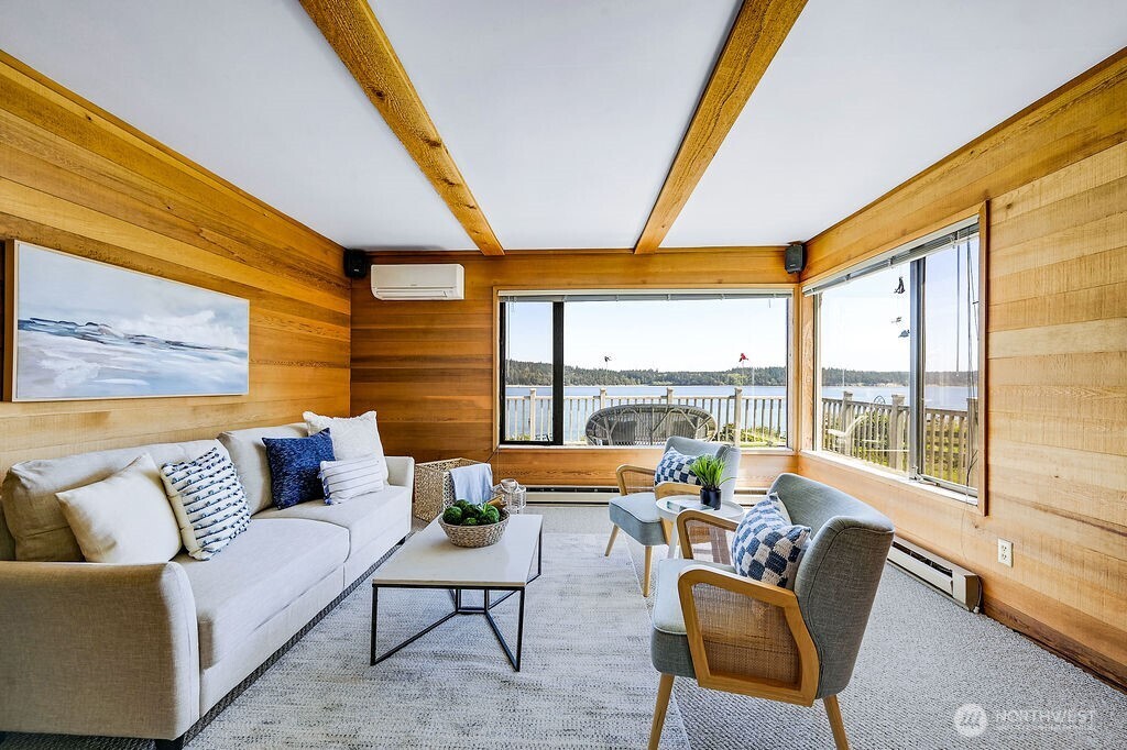 1671 Oak Bay Road