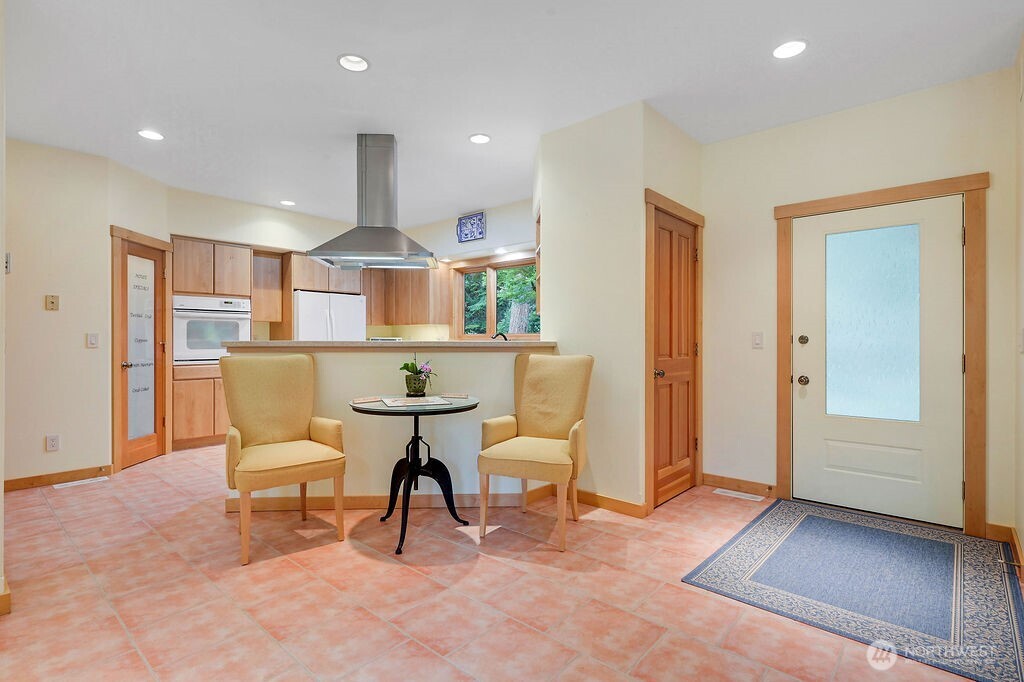 33 Westridge Court