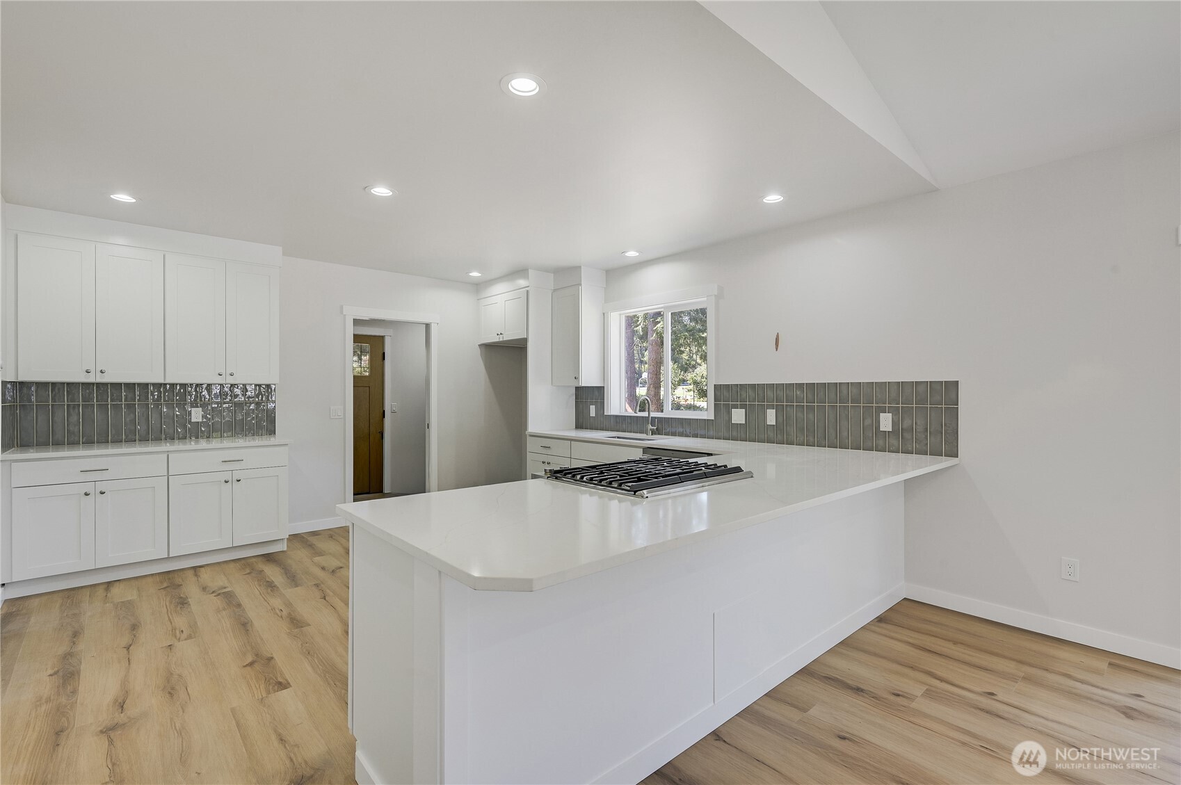 1261 18th Street