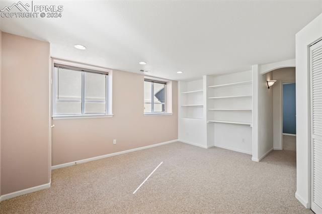 735 Witchhazel Court